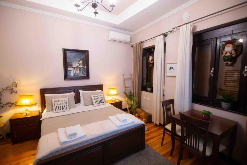 Villa Elezi 2 Κορυτσά Εξωτερικό φωτογραφία
